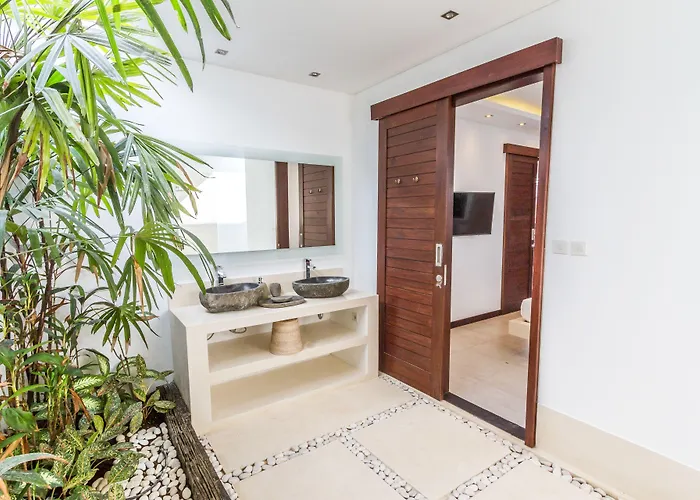 Villa Nala Chic 3Br Pool Escape Seminyak Vakantiehuis