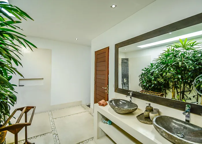 Villa Nala Chic 3Br Pool Escape Seminyak Vakantiehuis *