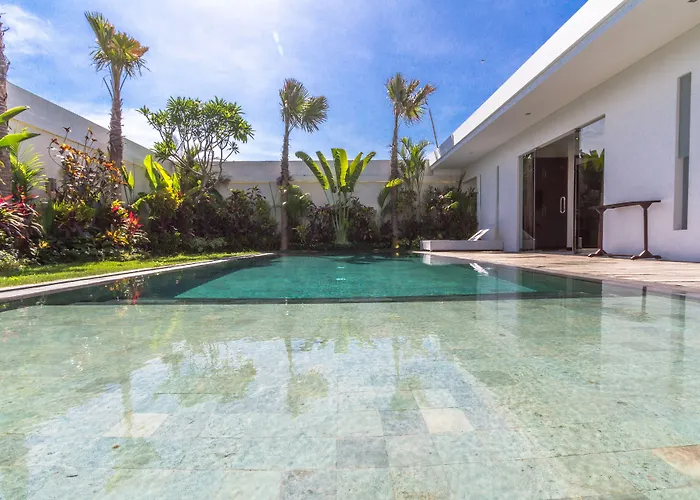 Villa Nala Tropical 3Br Oasis In Seminyak Seminyak
