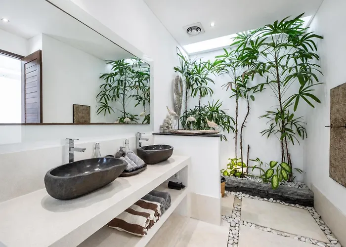 Villa Nala Tropical 3Br Oasis In Seminyak Сasa de vacaciones Seminyak