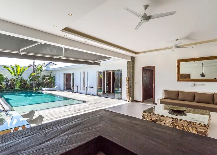 Villa Nala Tropical 3Br Oasis In Seminyak Сasa de vacaciones *